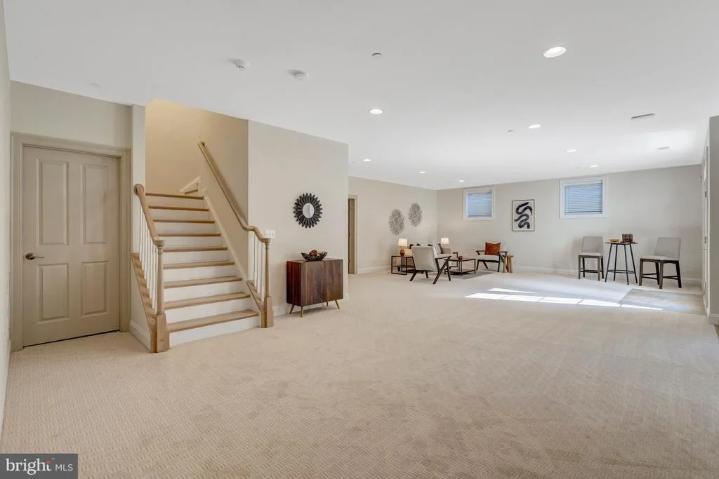 Photo of 1318 KURTZ ROAD
