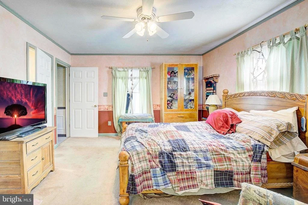 Photo of 706 KINGFISHER ROAD