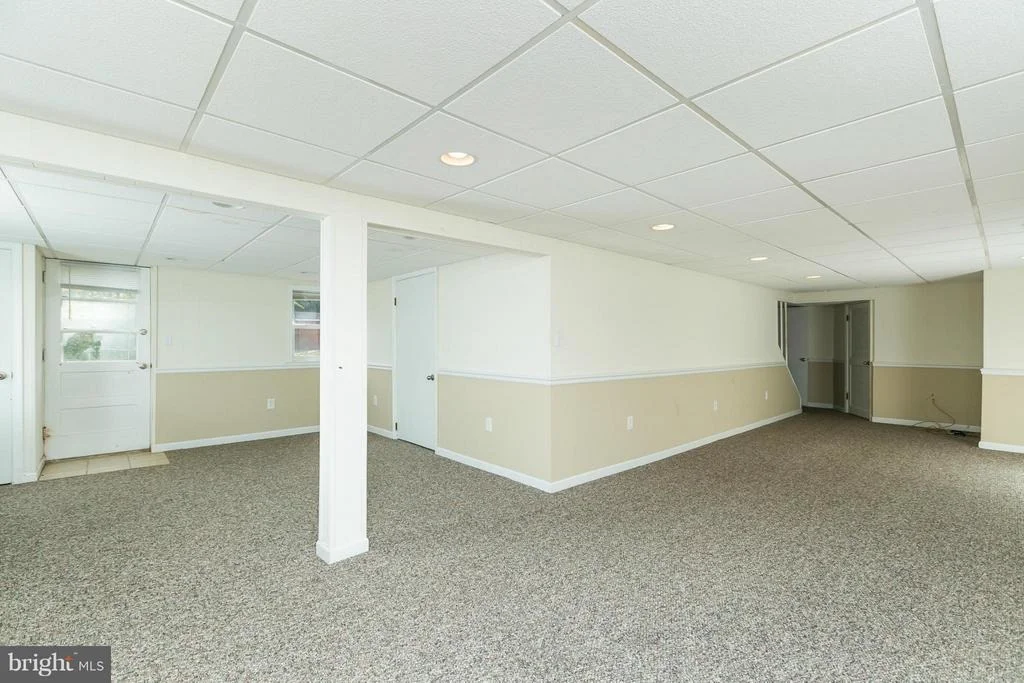Photo of 8735 TERESA LANE