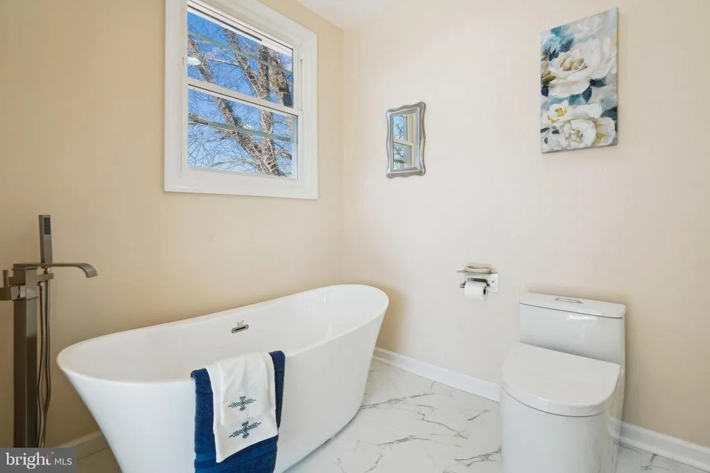 Photo of 2528 ELVANS ROAD SE
