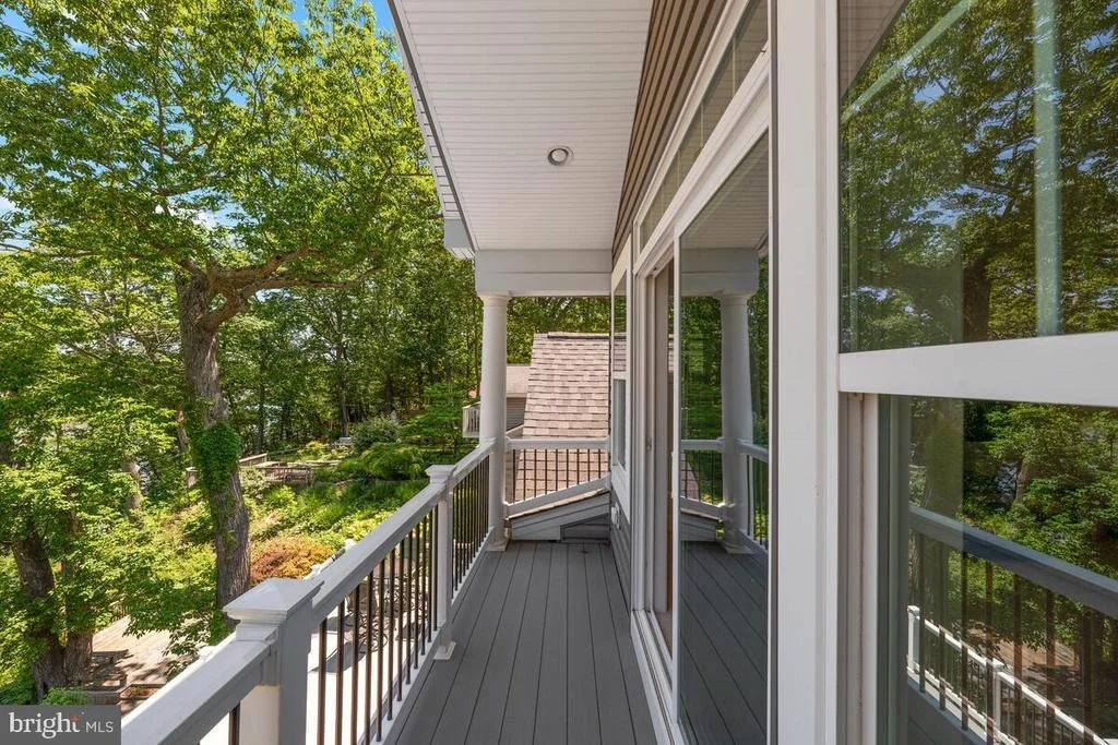 Photo of 1162 OAK VIEW DRIVE