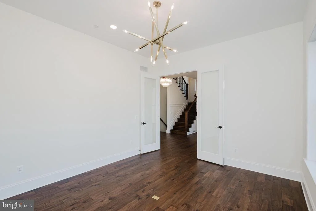 Photo of 1709 LAUREL BROOK ROAD