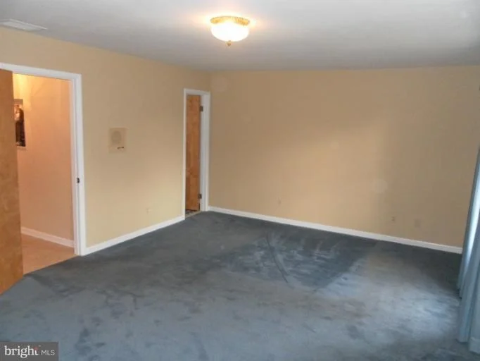 Photo of 6216 SEBRING DRIVE