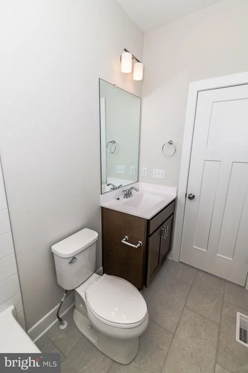 Photo of 404 SALT POND ROAD