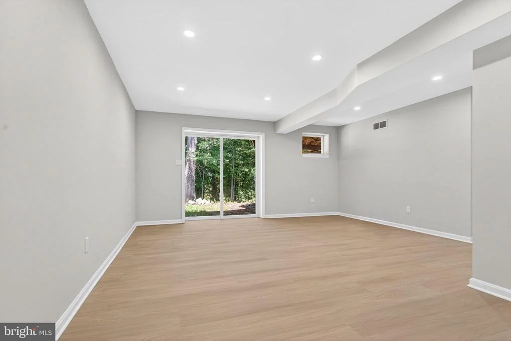 Photo of 9312 FOX RUN DRIVE