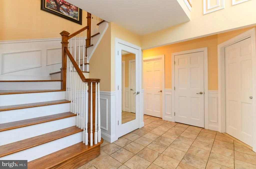 Photo of 106 KIRSCHLING DRIVE