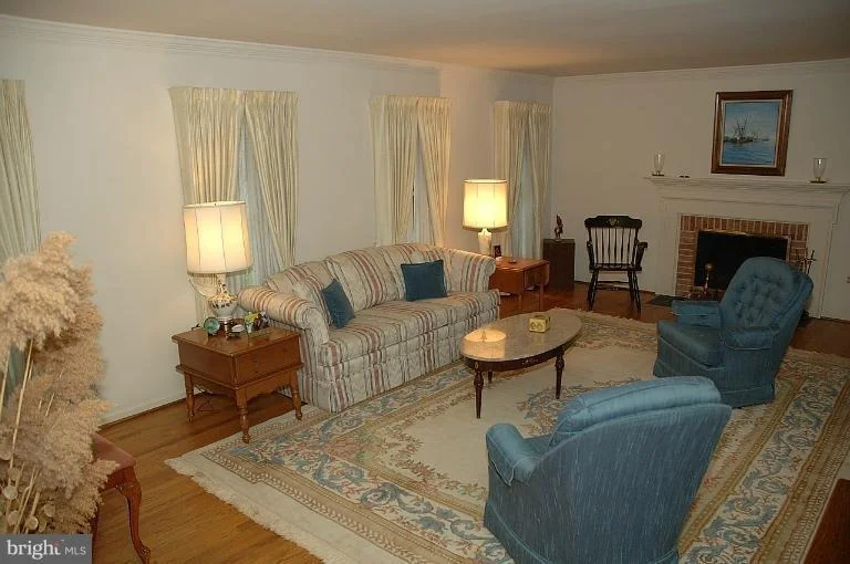 Photo of 1082 OLD CEDAR ROAD