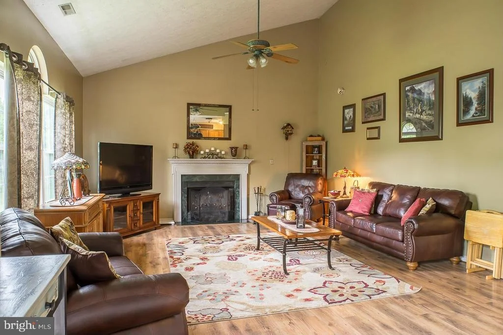 Photo of 4750 BROADVIEW PLACE