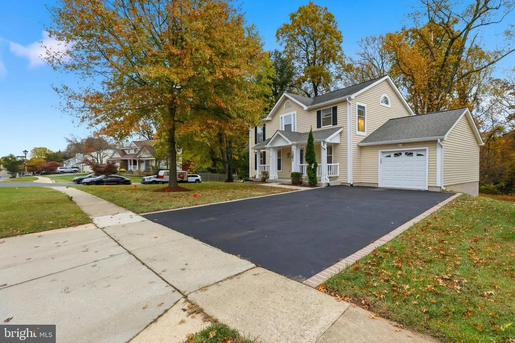 Photo of 1261 CAVENDISH DRIVE