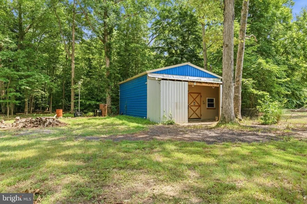 Photo of 6675 OAKWOOD CIRCLE