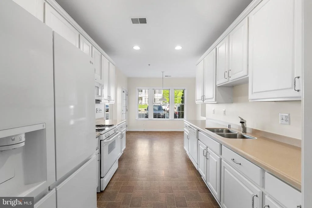 Photo of Unit 1 at 1408 JOPPA FOREST DRIVE