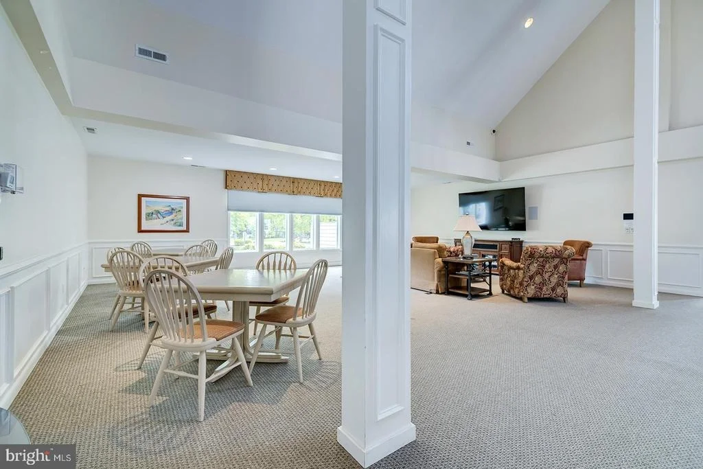 Photo of 208 POND VIEW DRIVE