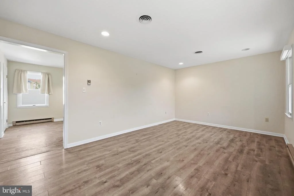 Photo of 23 HAMMAKER STREET