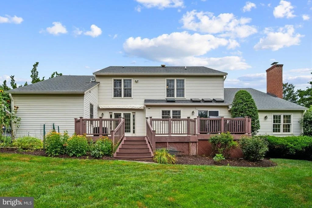 Photo of 10215 MARTINHOE DRIVE
