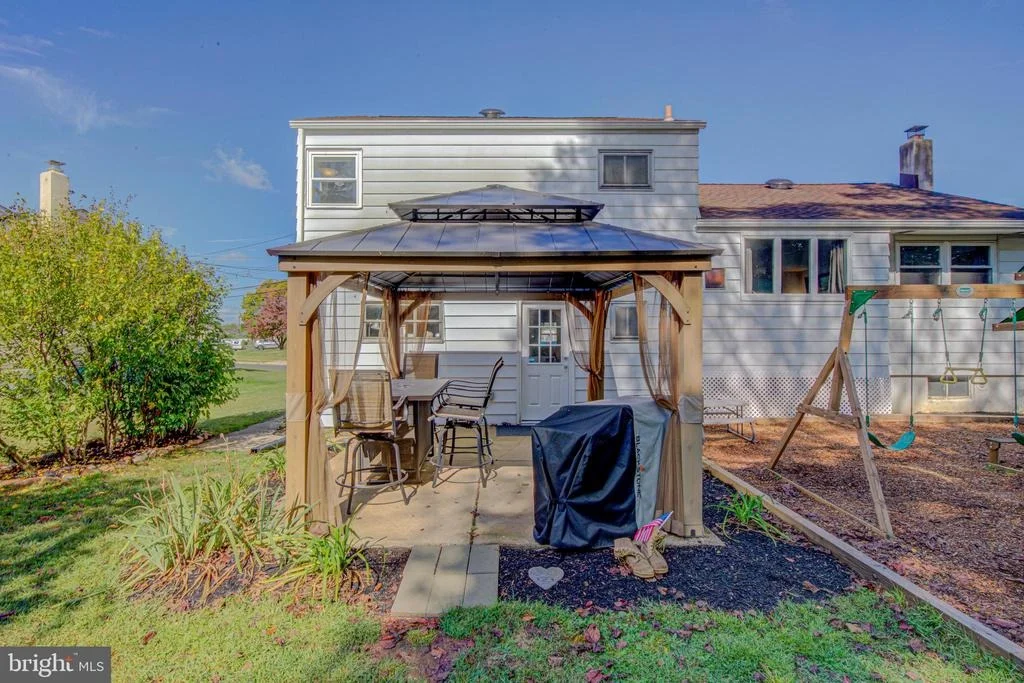 Photo of 138 GARY DRIVE