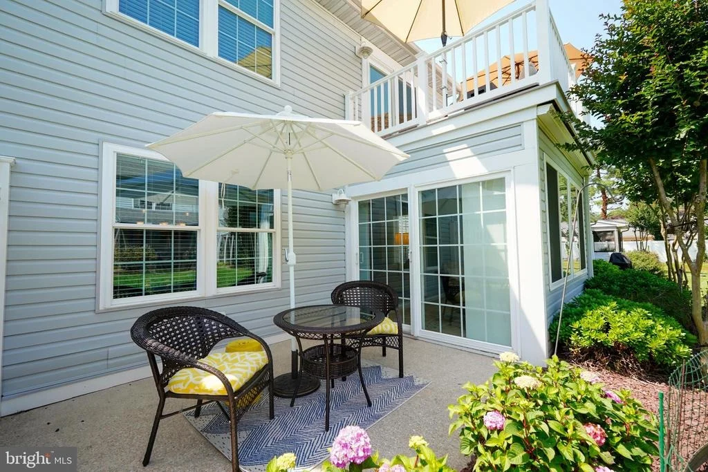 Photo of 8 CAROLINE LANE