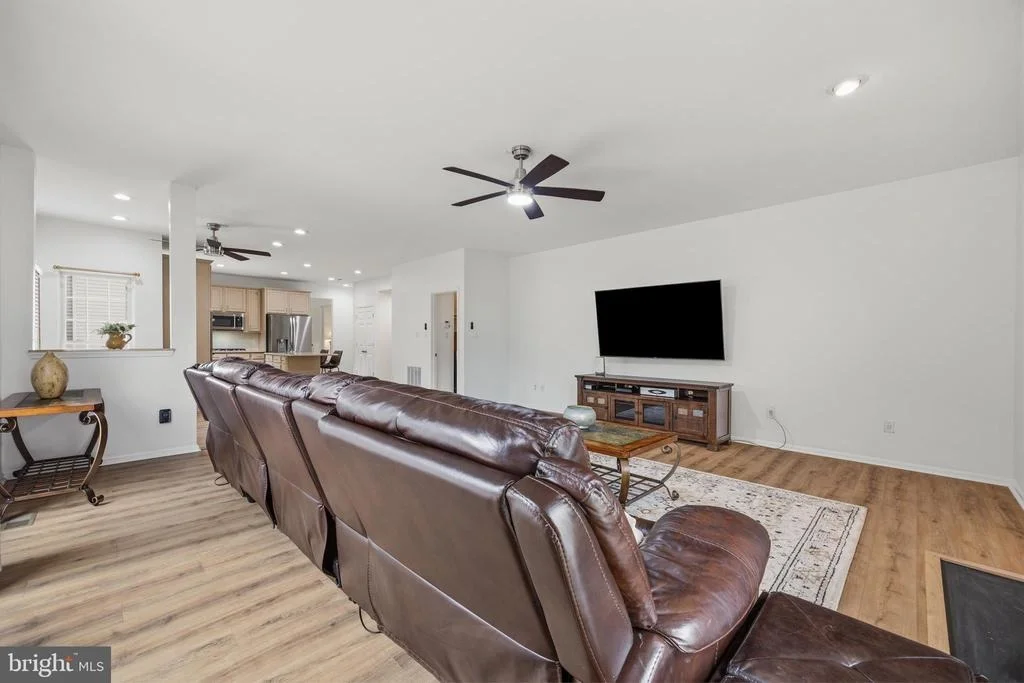 Photo of 2416 VALLEY BROOK LANE