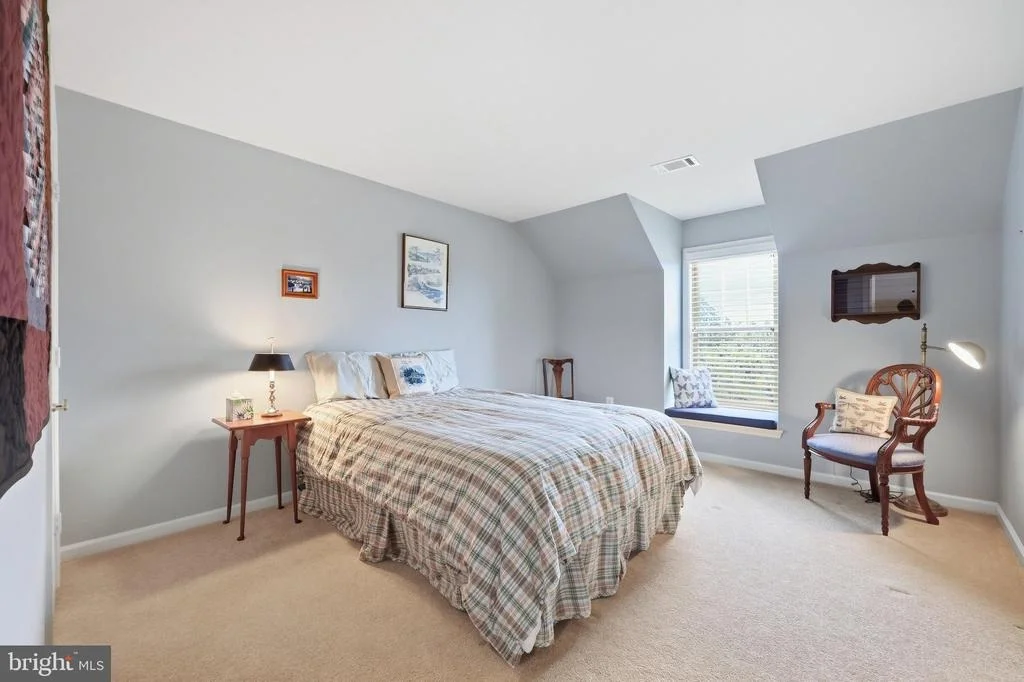 Photo of 3017 PALATINE DRIVE