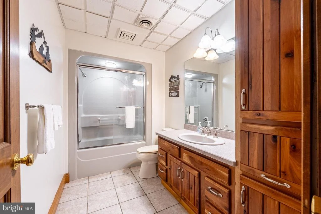 Photo of 1200 MOUNTAINVIEW DRIVE