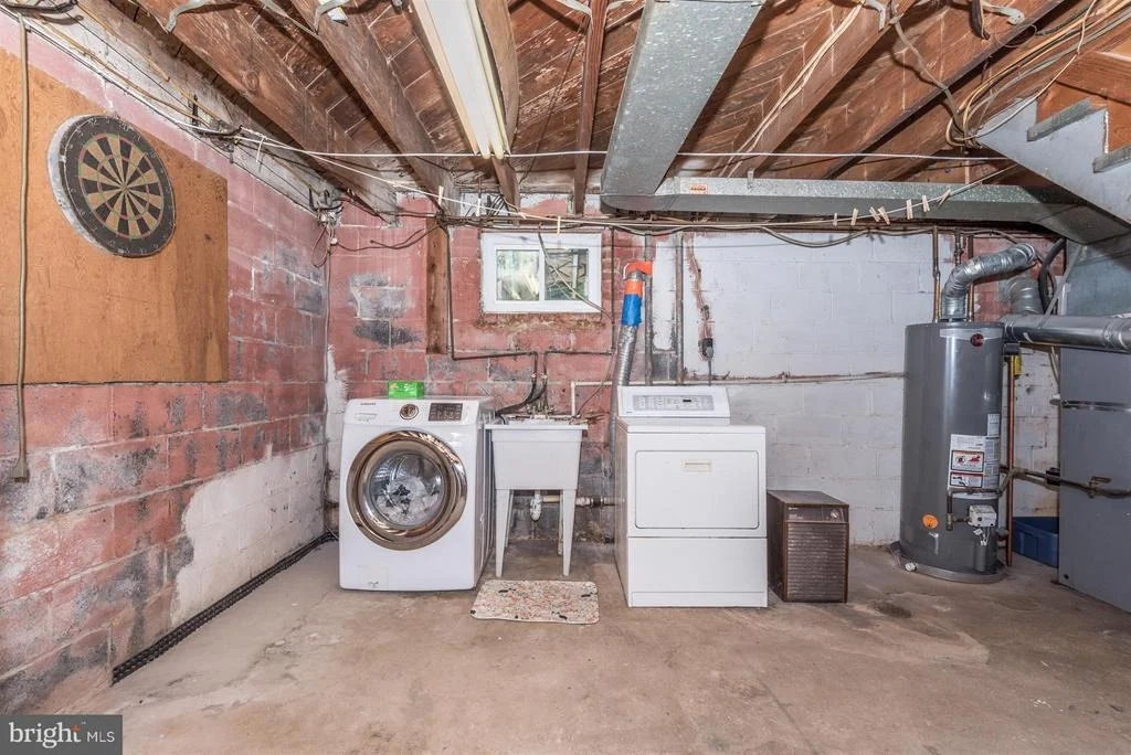Photo of 3302 JANET ROAD