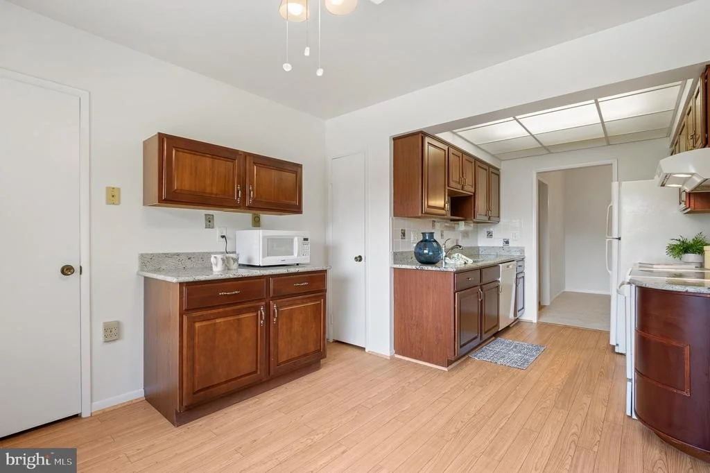 Photo of Unit 863E at 15301 PINE ORCHARD DRIVE