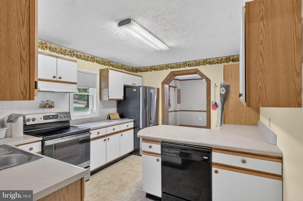 Photo of 6161 RANDALL STREET