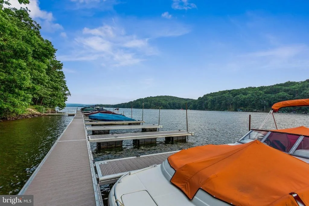 Photo of 128 BRIDGEVIEW LANE