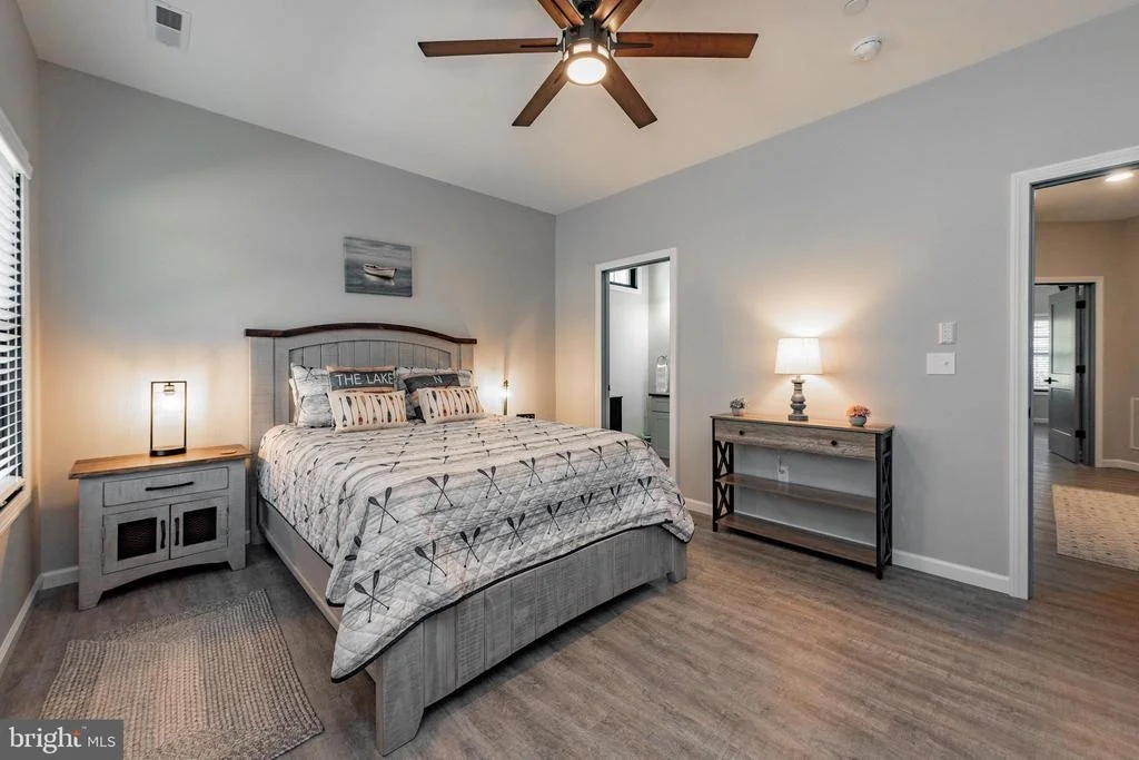 Photo of 220 BILTMORE VIEW