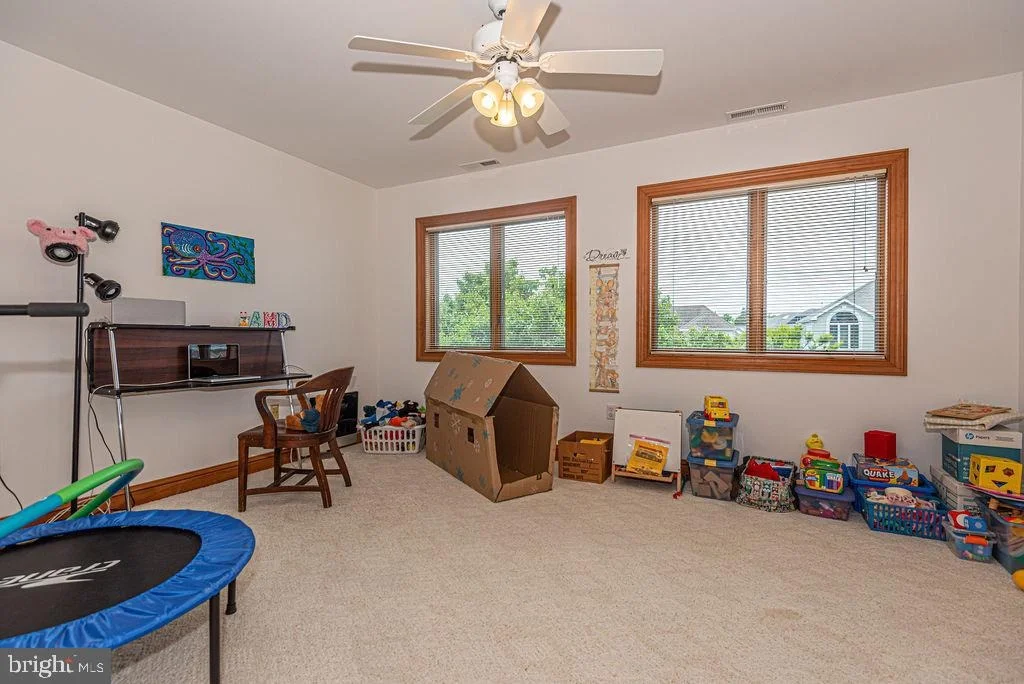 Photo of 23 HARLAN TRACE