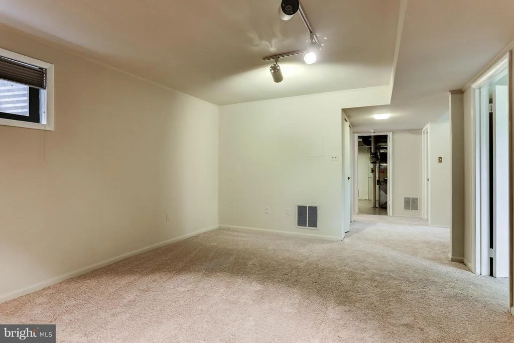 Photo of 11127 WILLOW BOTTOM DRIVE
