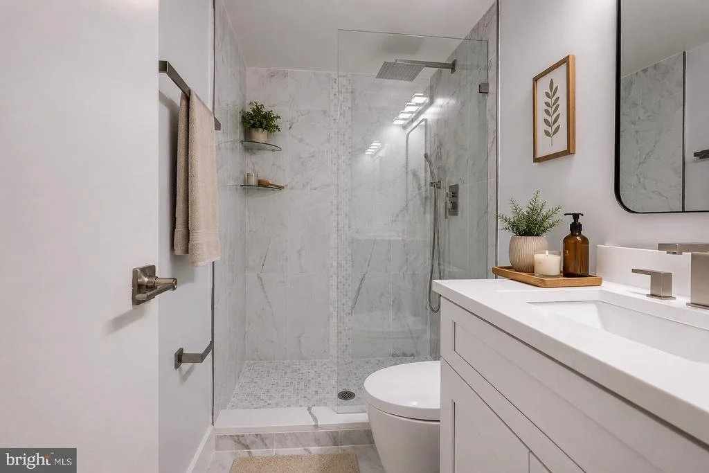 Photo of 413 HARDING COURT
