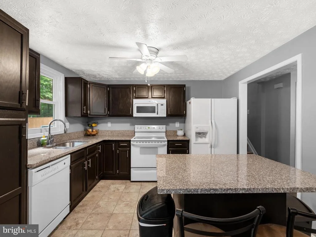 Photo of 8726 FAIRHAVEN PLACE