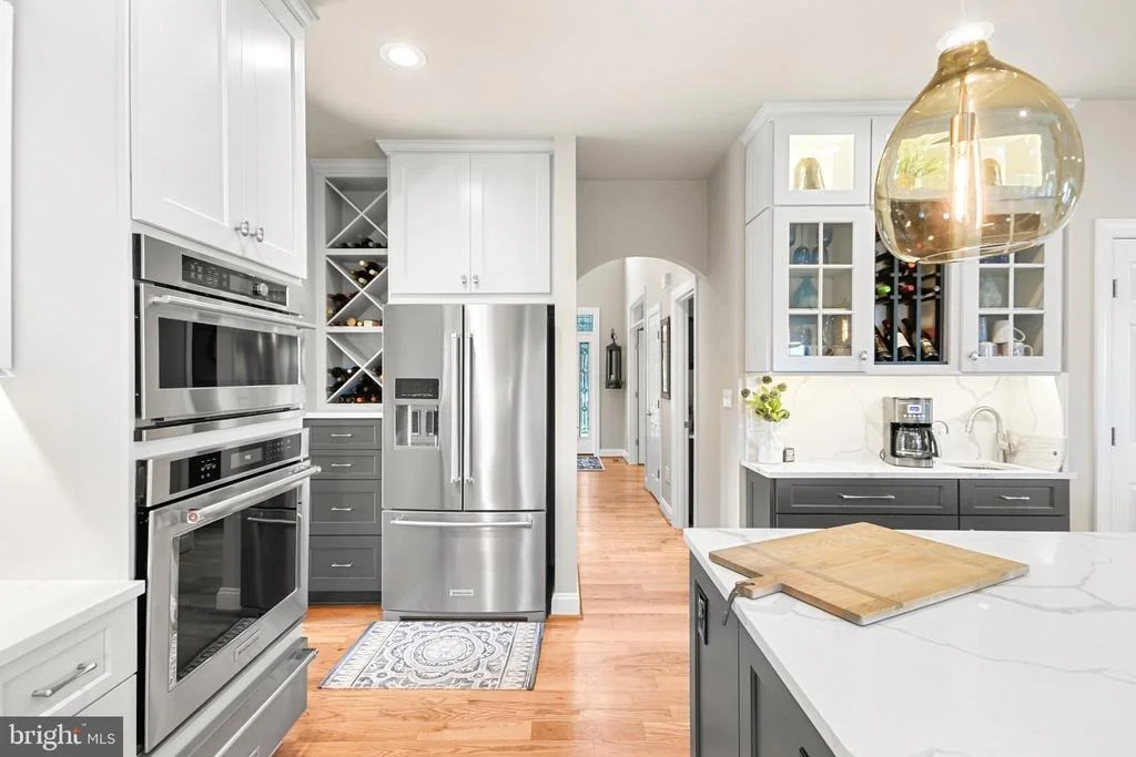 Photo of 4606 MOCKINGBIRD LANE