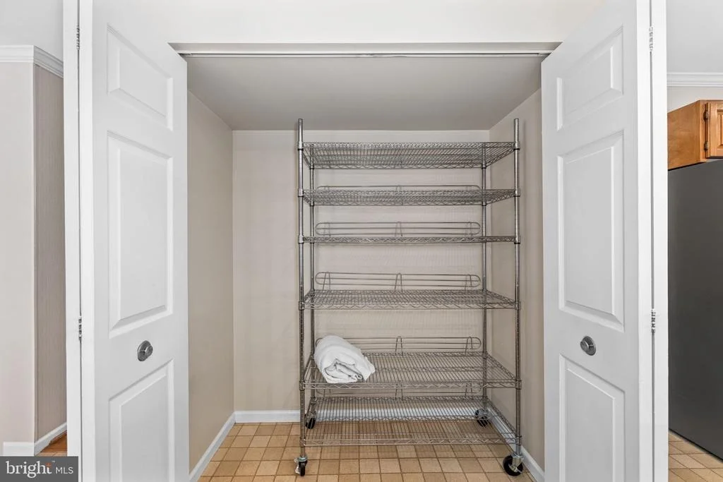 Photo of 9304 MAINSAIL DRIVE