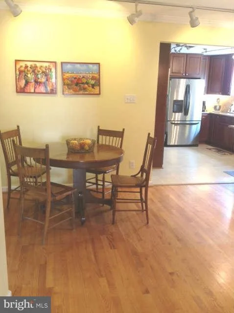 Photo of 1430 COLLEEN LANE