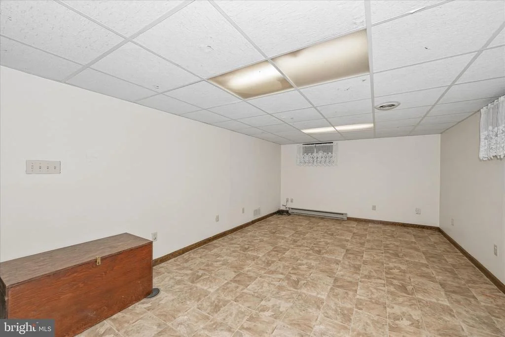 Photo of 7 DELLA LANE