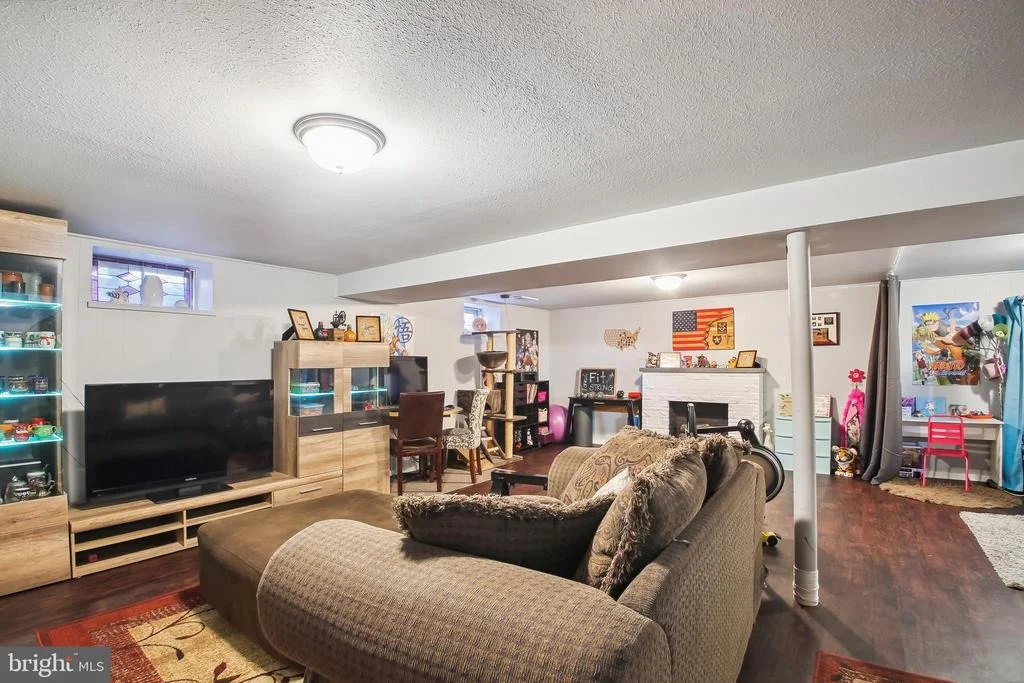 Photo of 6106 DEERBROOK ROAD