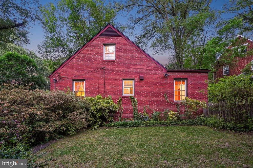 Photo of 8318 HADDON DRIVE