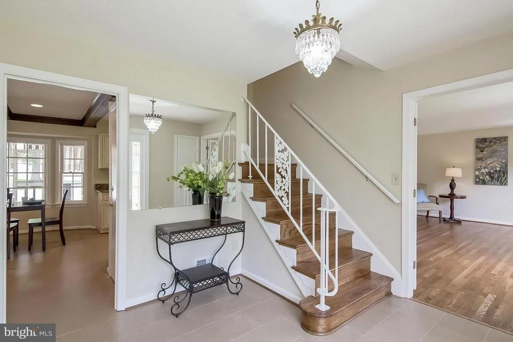 Photo of 2605 VILLAGE LANE