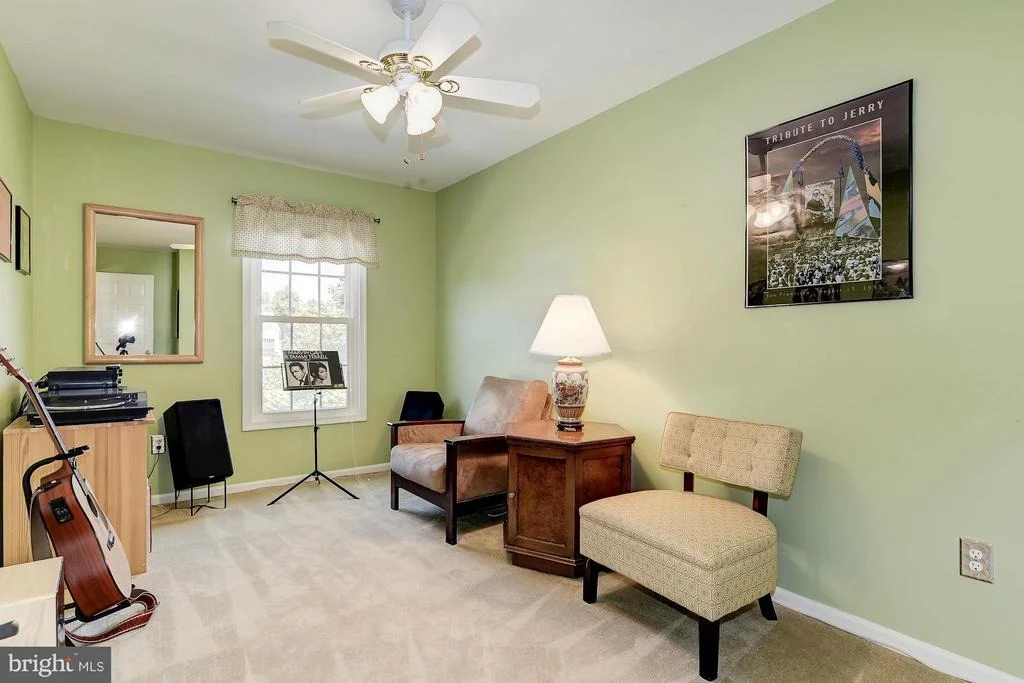 Photo of 19007 FOREST BROOK ROAD