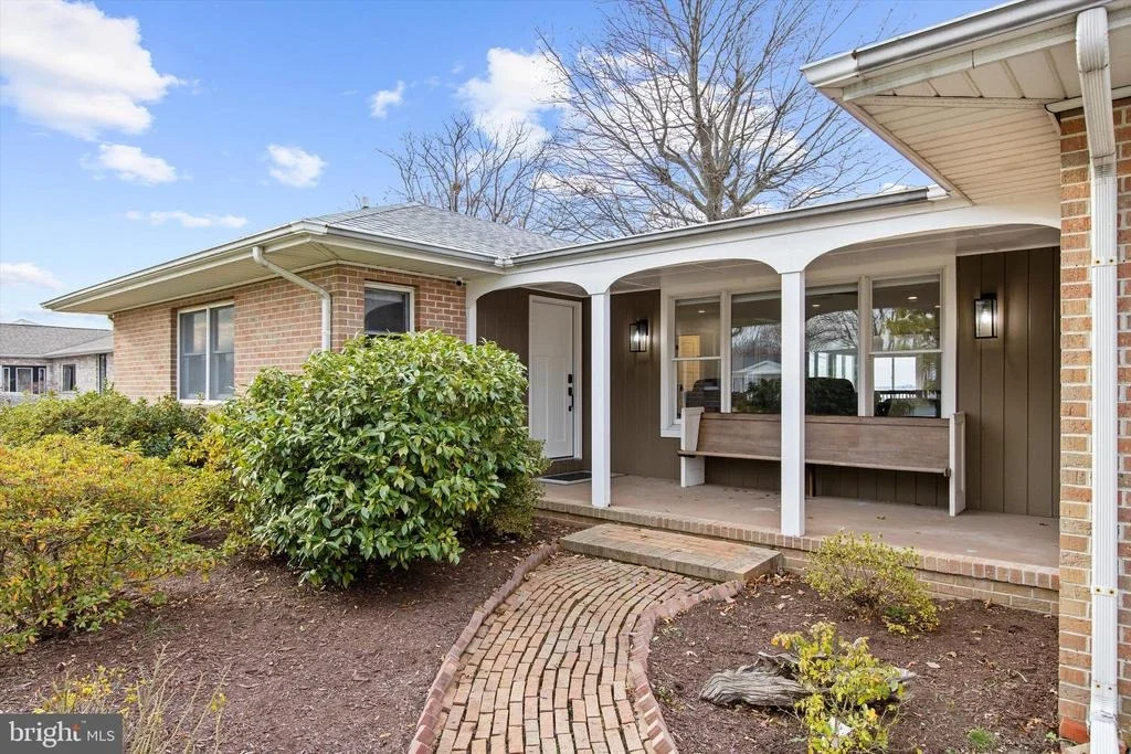 Photo of 1704 BAYSIDE DRIVE