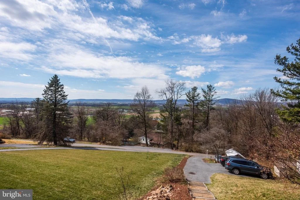 Photo of 6819 VALE SUMMIT LANE