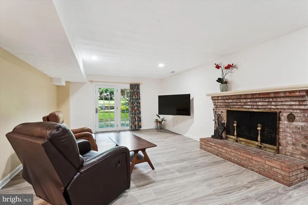 Photo of 7621 BURFORD DRIVE