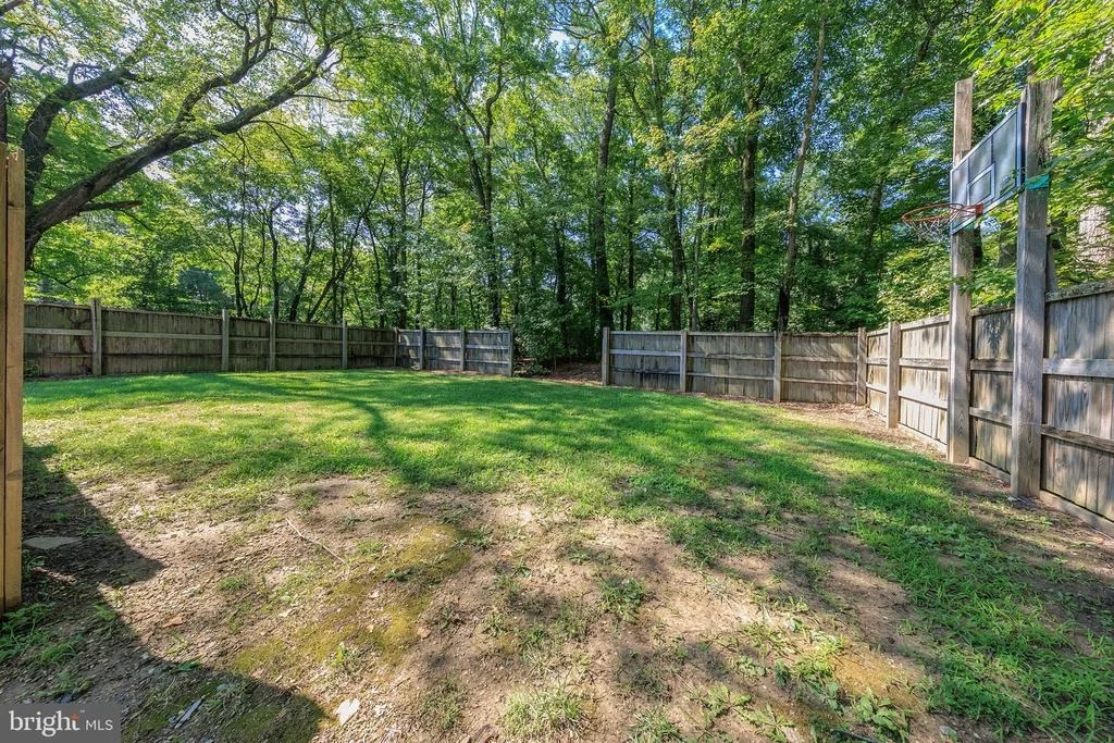 Photo of 7301 WOODYARD ROAD