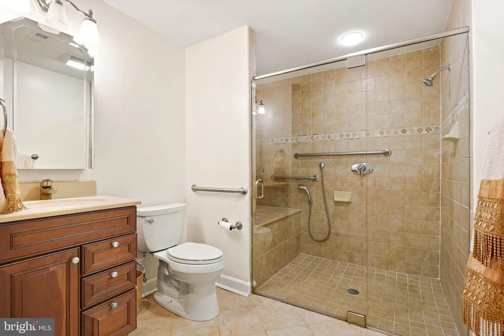 Photo of 3725 GLEN EAGLES DRIVE