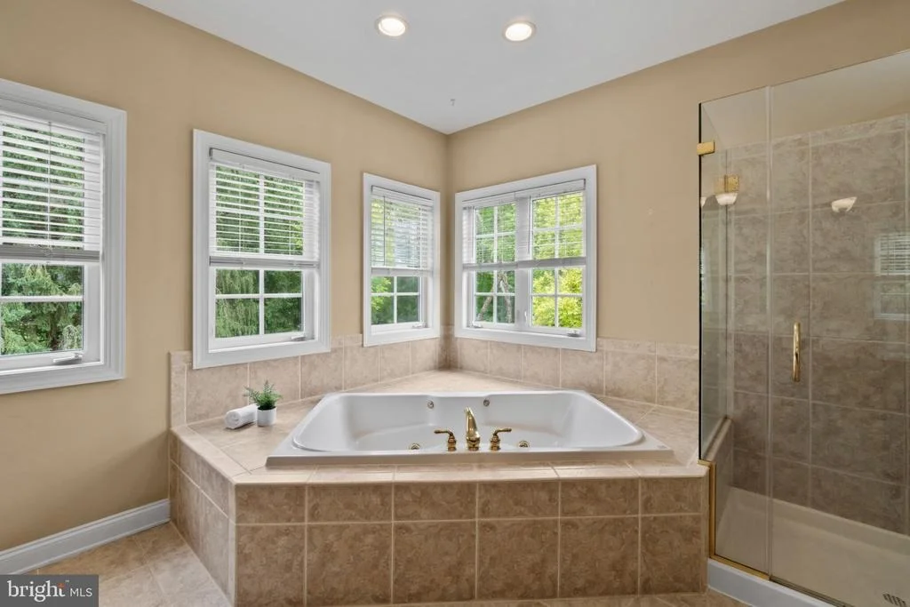 Photo of 4004 MANOR OAKS ROAD