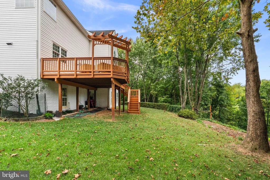 Photo of 13900 FALCONCREST ROAD