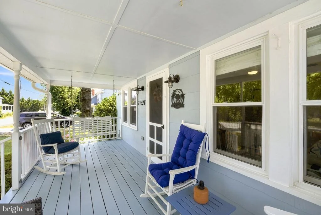 Photo of 21527 CHICKEN POINT ROAD