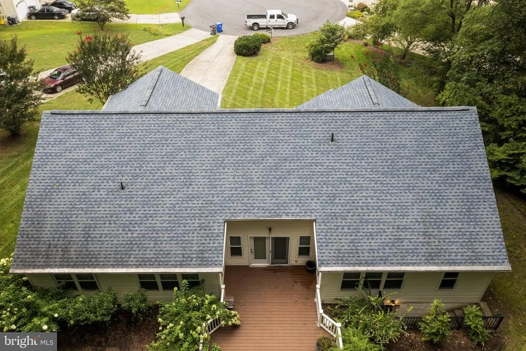 Photo of 8095 SETTLE COURT