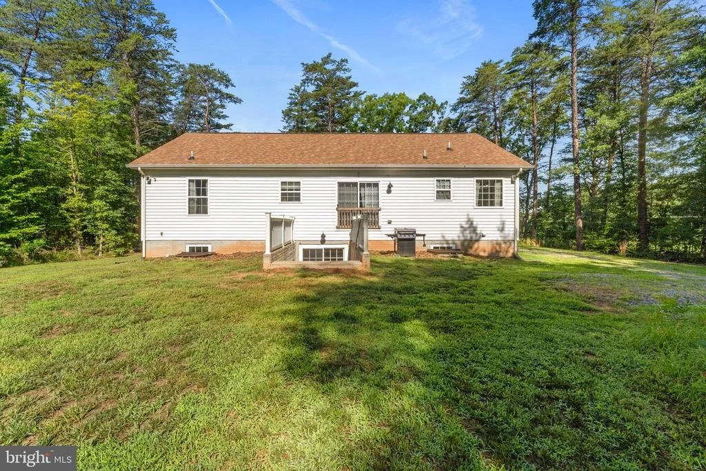 Photo of 3731 BREAKNOCK ROAD
